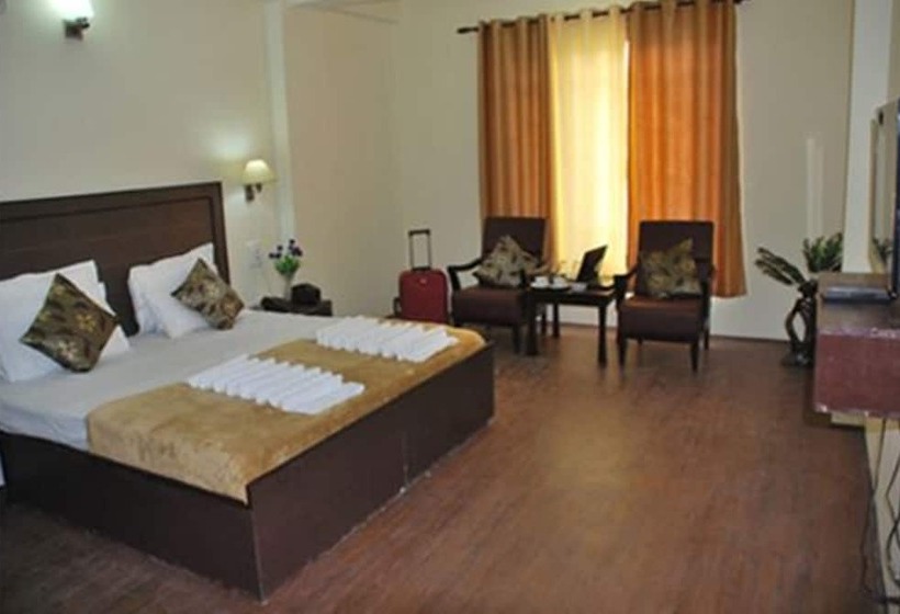 Hotel International Residency