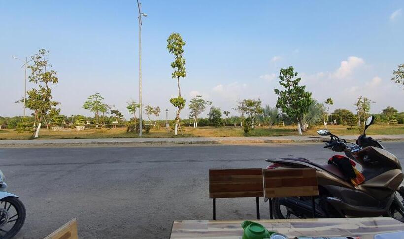 هتل Nhà Nghỉ Việt Nga