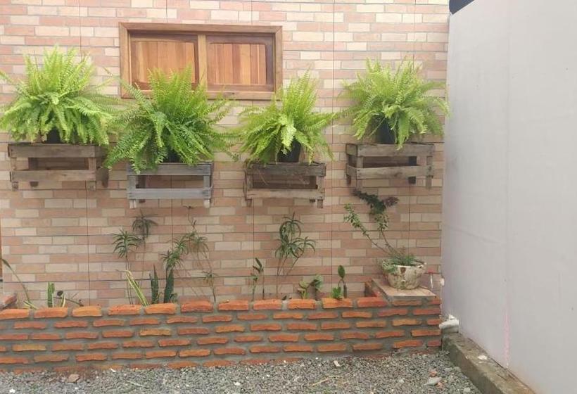 ホテル Pousada Das Rosas