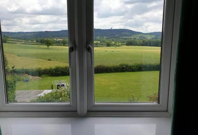 Hotelli The Old Red Lion