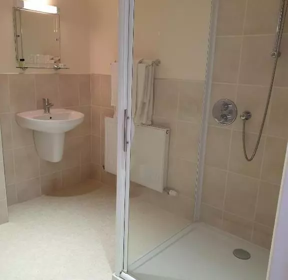 Hotelli The Old Red Lion