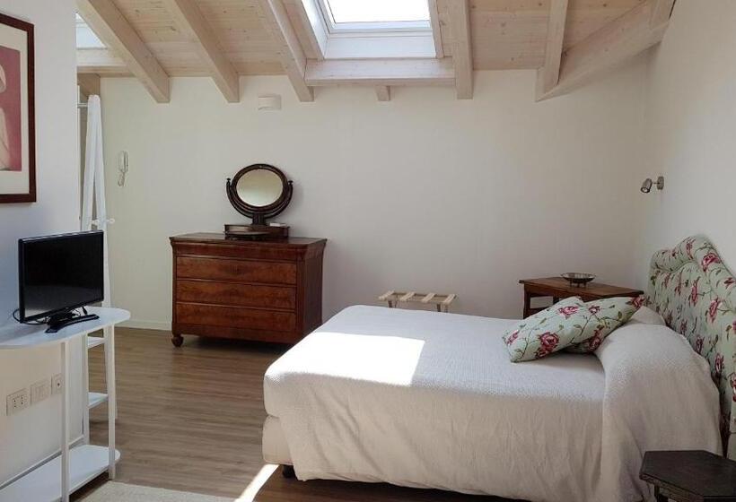 بنسيون De Piante Guest