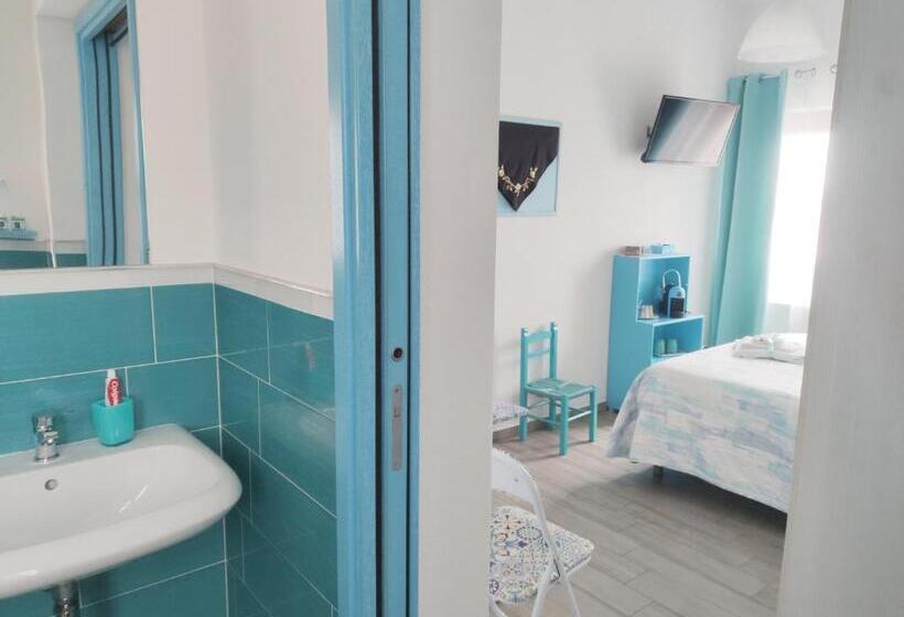 بنسيون Sisinedda