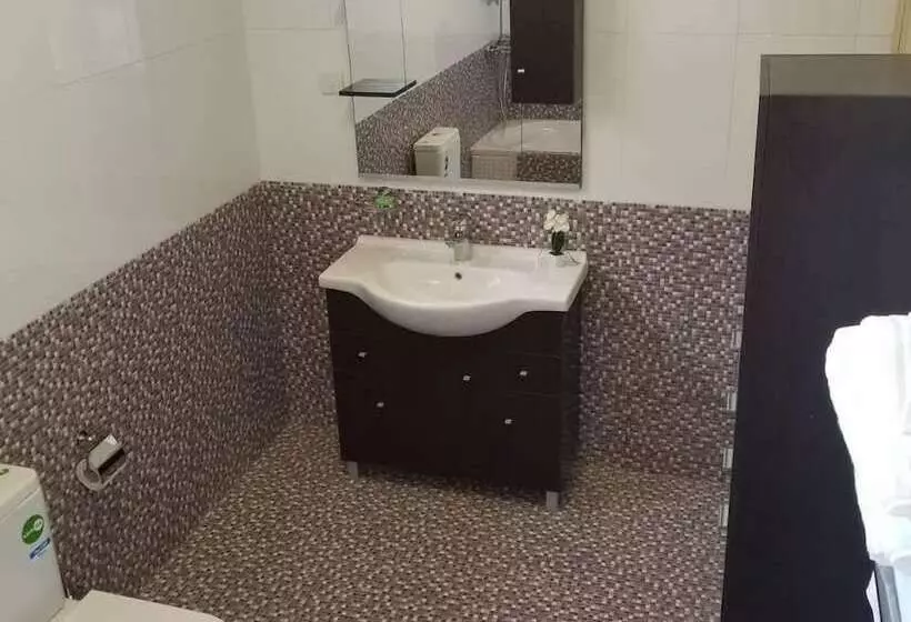 ベッドアンドブレックファースト Balance Sheet