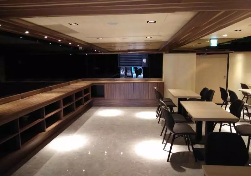 هتل Jiashite