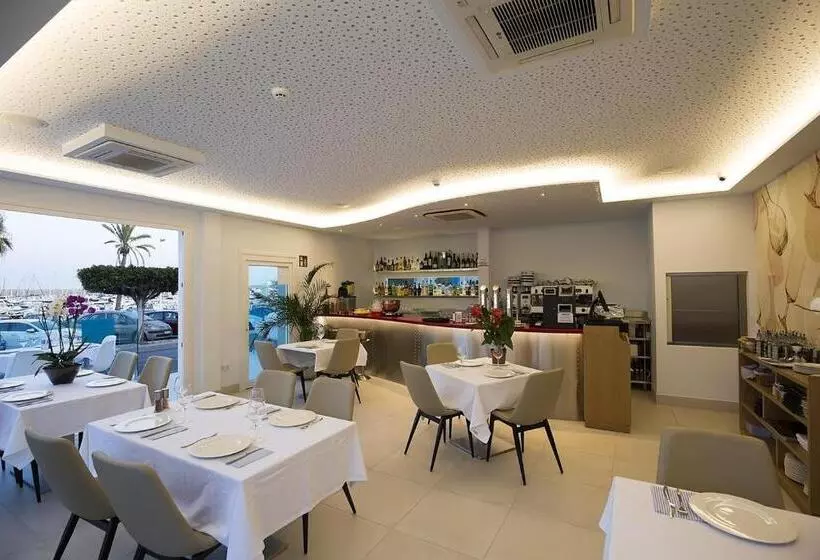 ホテル Ocean Lounge