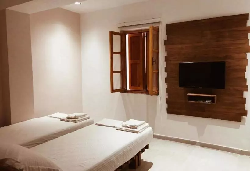 Old Town Hotel Dhermi
