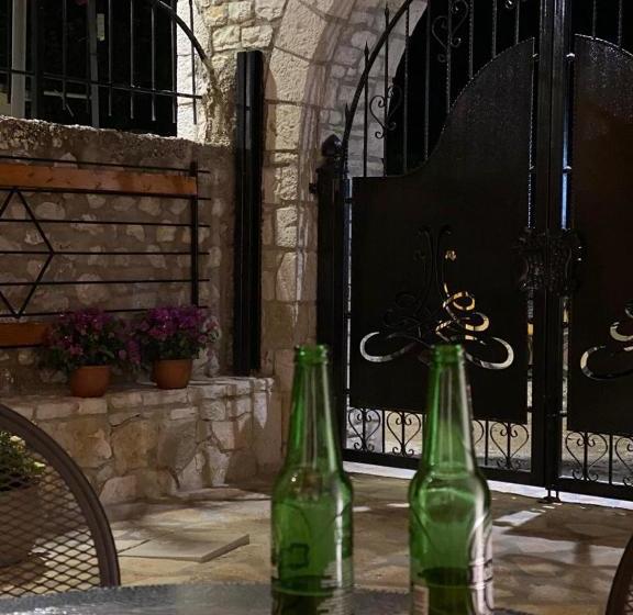 Old Town Hotel Dhermi