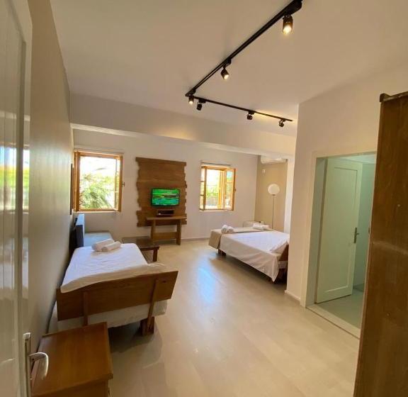 Old Town Hotel Dhermi