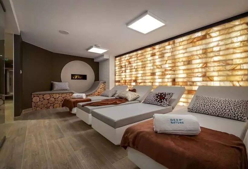 Pierre & Vacances Premium L Hévana