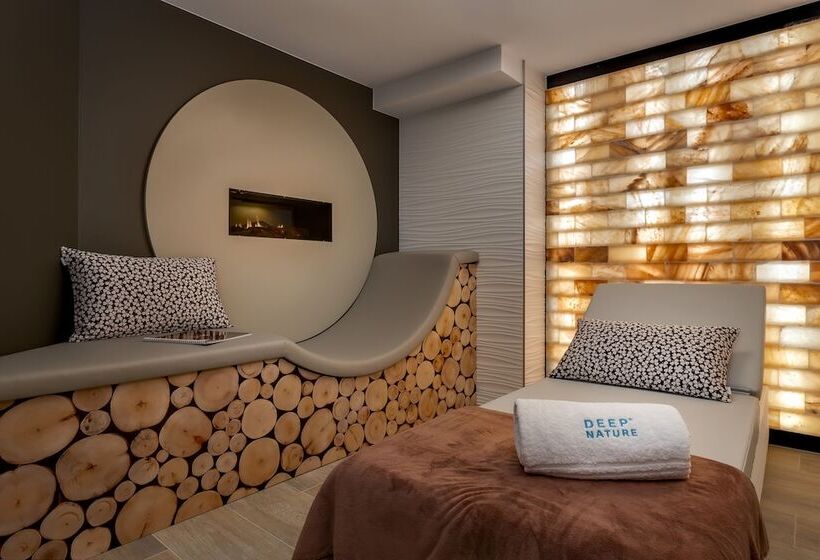 Pierre & Vacances Premium L Hévana