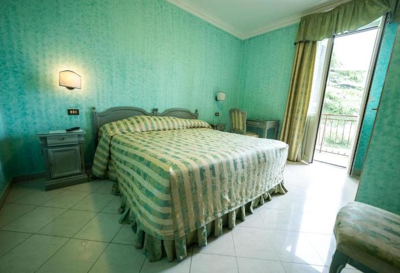 בית מלון כפרי Albergo Villa Maria