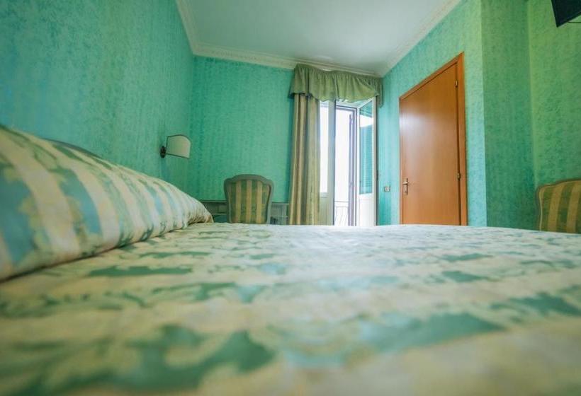 בית מלון כפרי Albergo Villa Maria