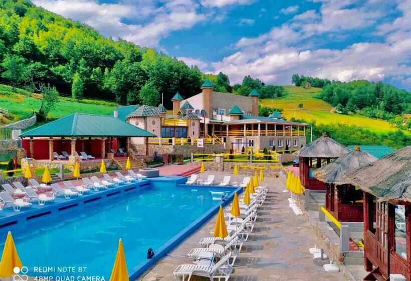 هتل Bali Mountain Resort Montenegro