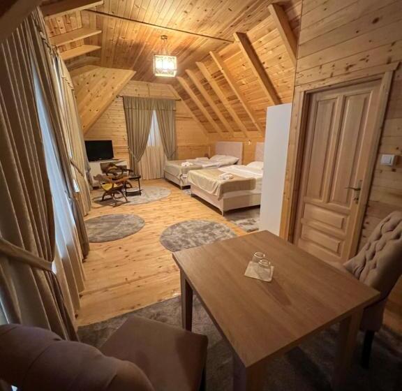 هتل Bali Mountain Resort Montenegro