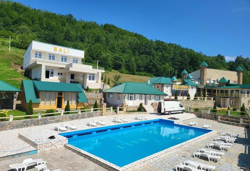 هتل Bali Mountain Resort Montenegro