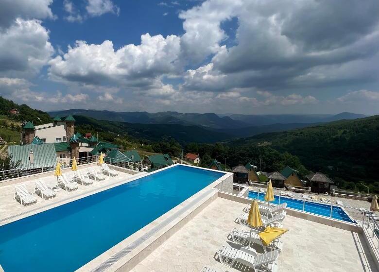 هتل Bali Mountain Resort Montenegro