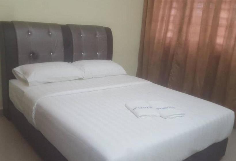 Heritage Bay Hotel @ Stulang Laut