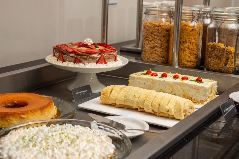 Hotel Laghetto Estação