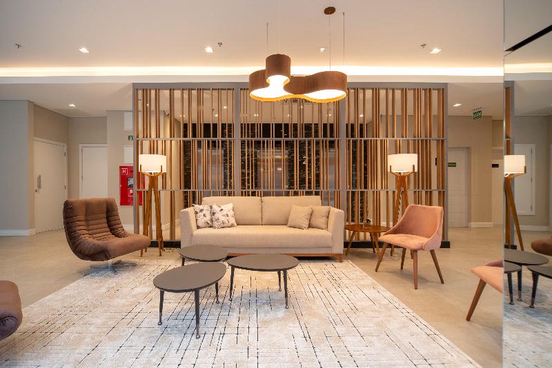 Hotel Laghetto Estação