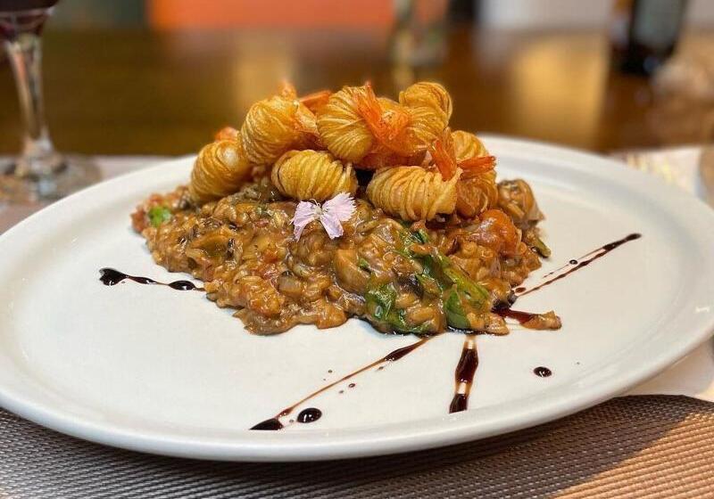 Hotel Laghetto Estação