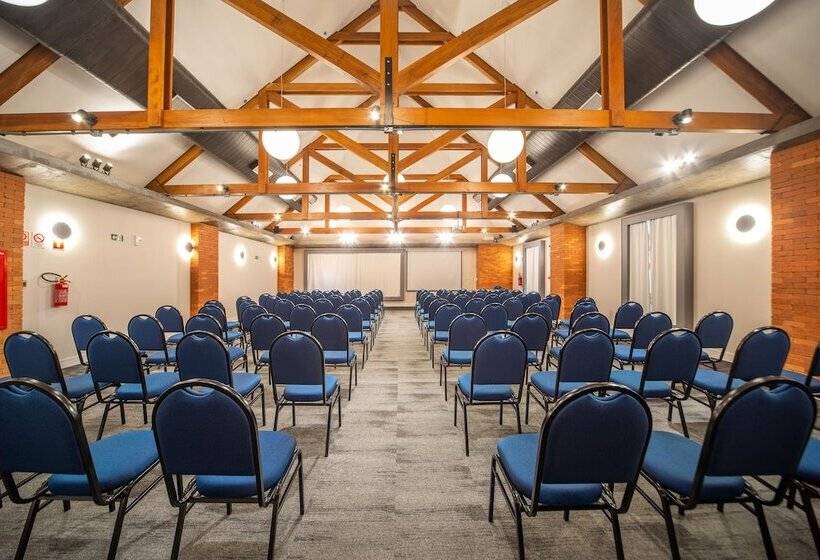 Hotel Laghetto Estação