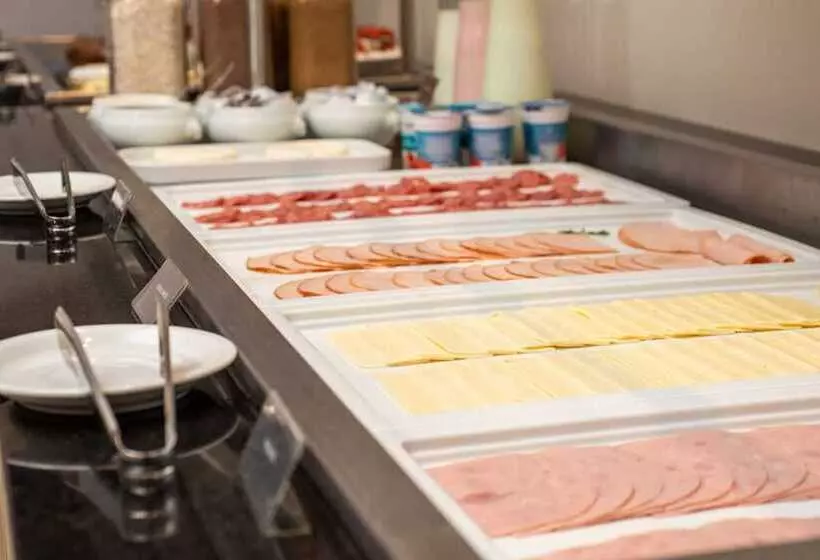 ホテル Laghetto Estação