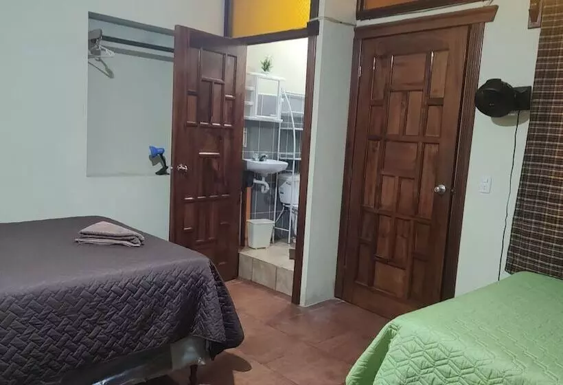 پانسیون Hosteria Del Centro