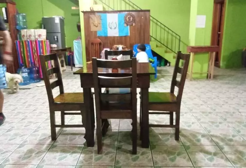 پانسیون Hosteria Del Centro