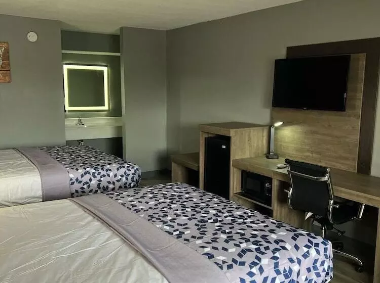 Отель Econo Lodge Kennett