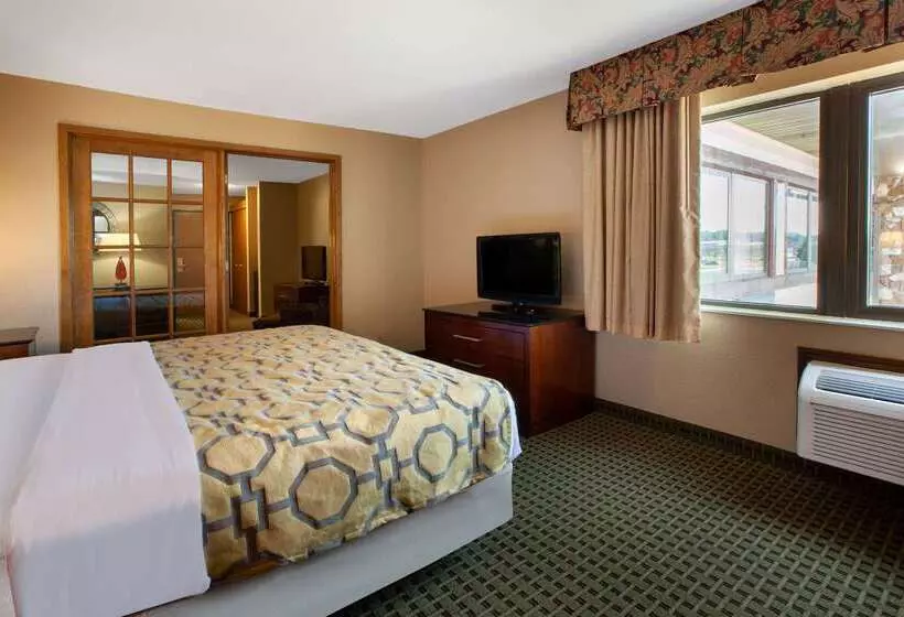 בית מלון כפרי Baymont By Wyndham Franklin