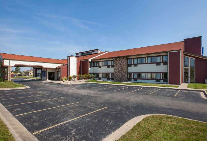 Hotel Baymont By Wyndham Franklin