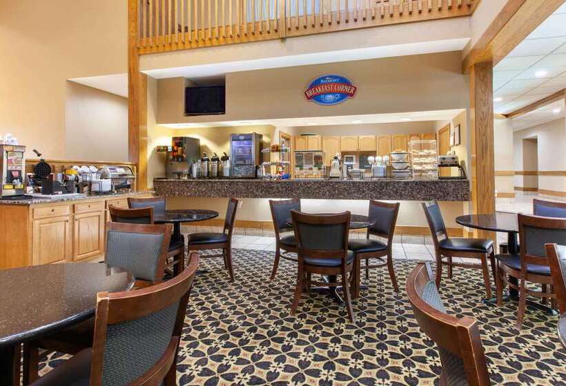 Hotel Baymont By Wyndham Franklin