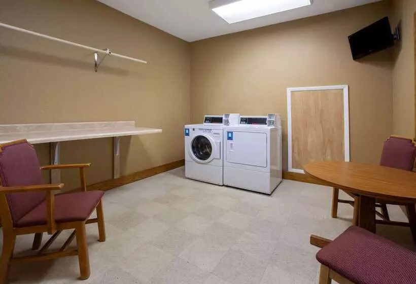 בית מלון כפרי Baymont By Wyndham Franklin