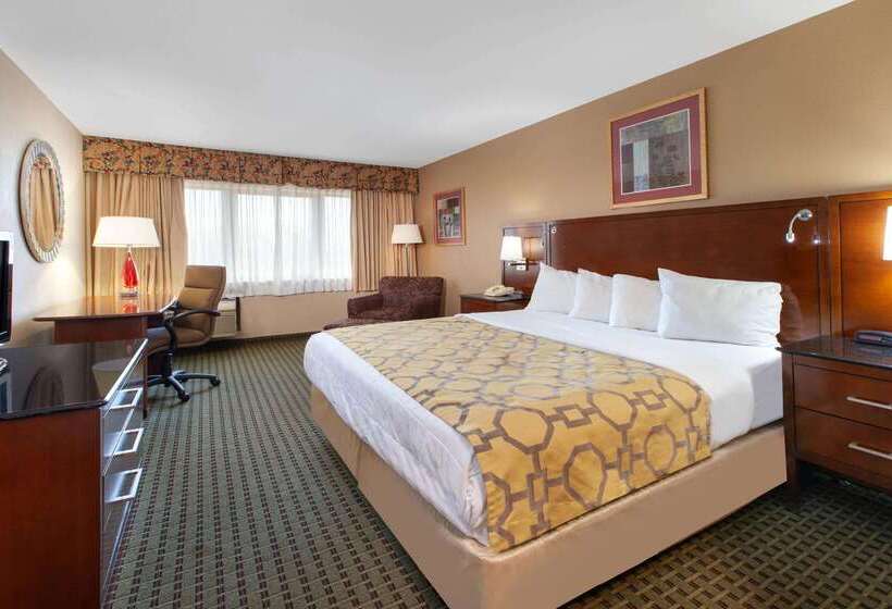 Hotel Baymont By Wyndham Franklin