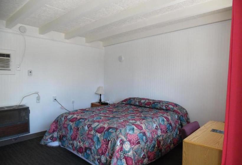 فندق Budget Host Inn