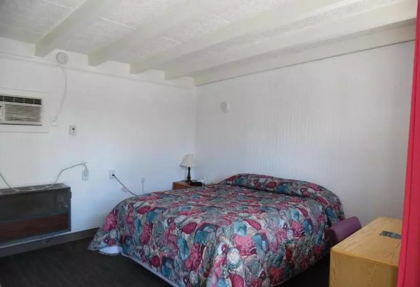 호텔 Budget Host Inn