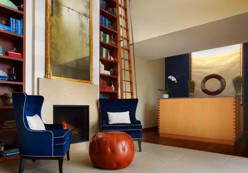 Casa Madrona Hotel And Spa