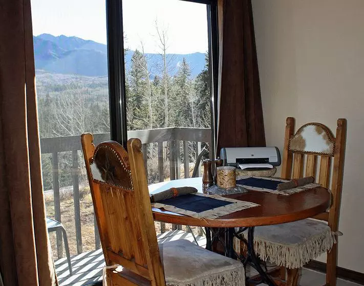 ホテル Cascade Village Resort