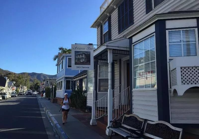 هتل Catalina Island Seacrest Inn