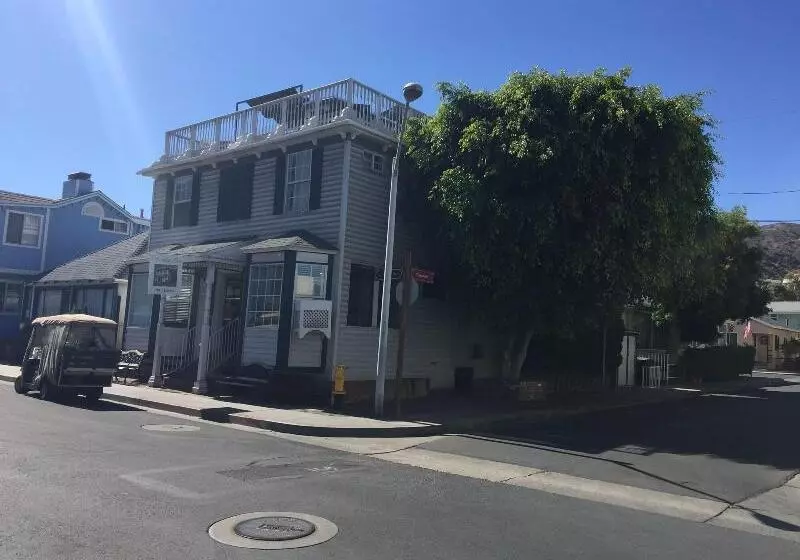 هتل Catalina Island Seacrest Inn