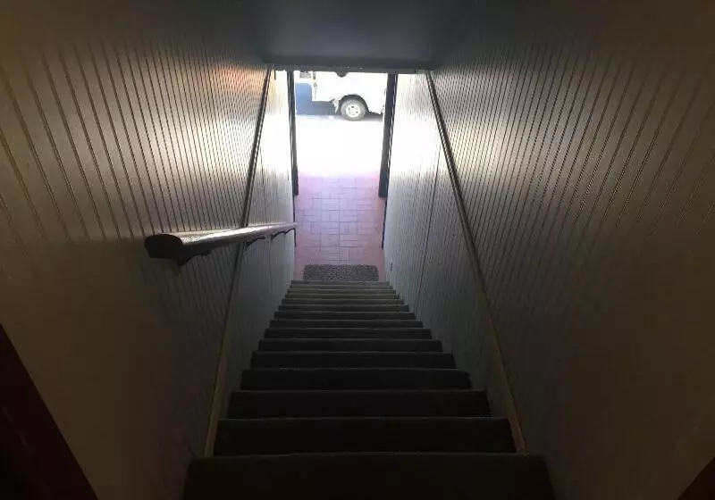 هتل Catalina Island Seacrest Inn