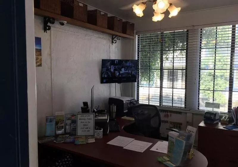 هتل Catalina Island Seacrest Inn