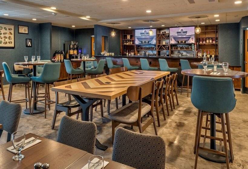 Hotelli Four Points By Sheraton Anchorage Downtown