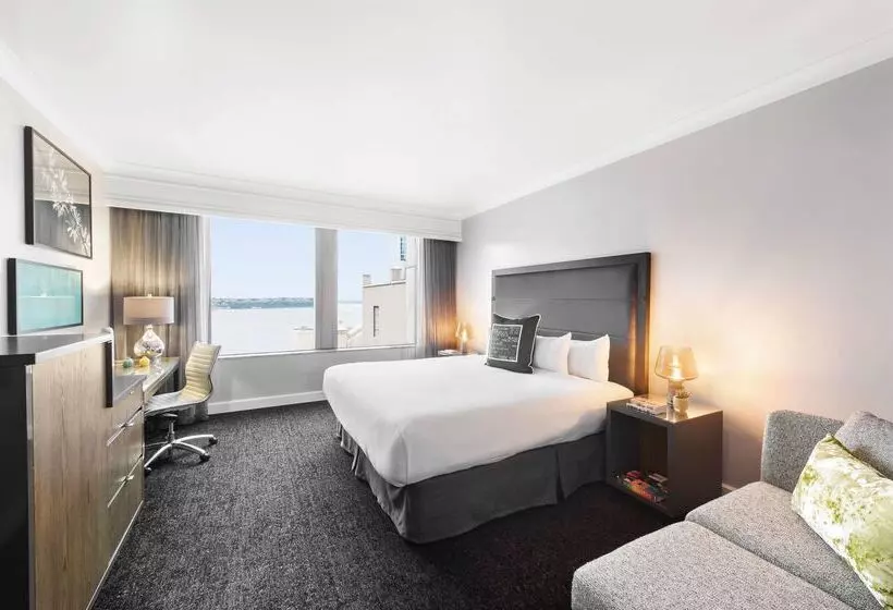 Отель Hilton Motif Seattle