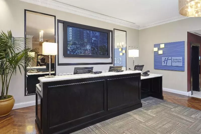 호텔 Holiday Inn Express Chicago Magnificent Mile, An Ihg