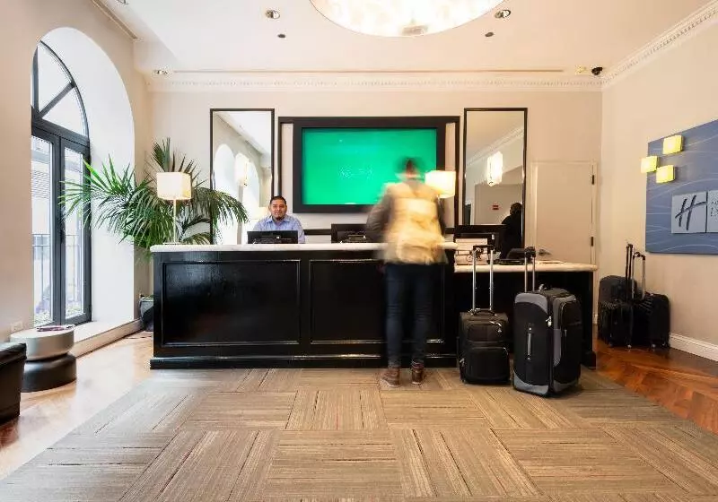 호텔 Holiday Inn Express Chicago Magnificent Mile, An Ihg
