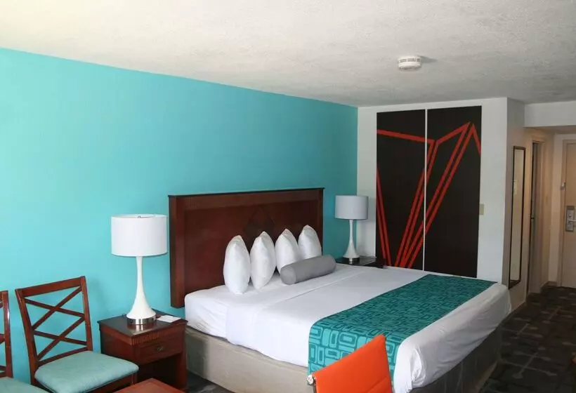 Отель Howard Johnson By Wyndham Hattiesburg