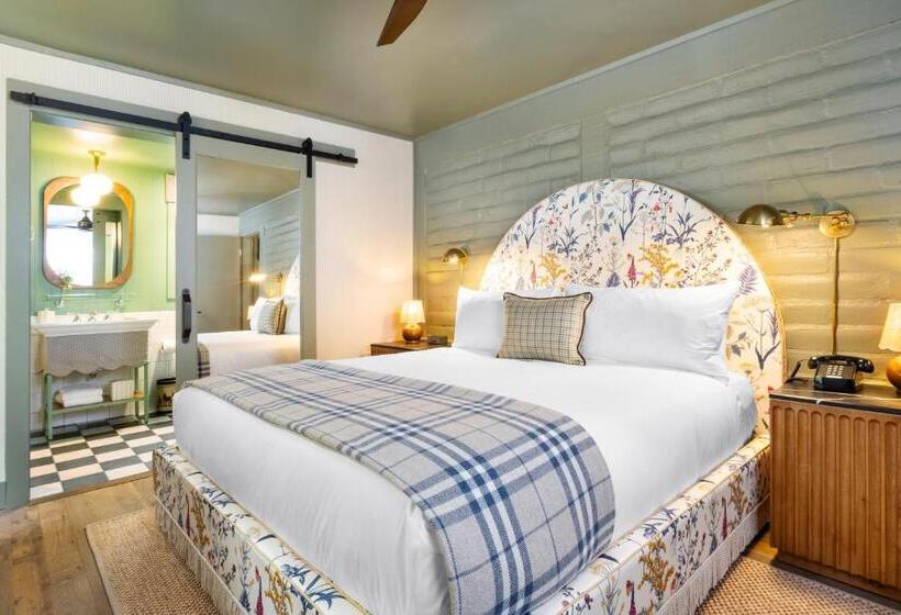 ホテル Le Petit Pali At Ocean Ave