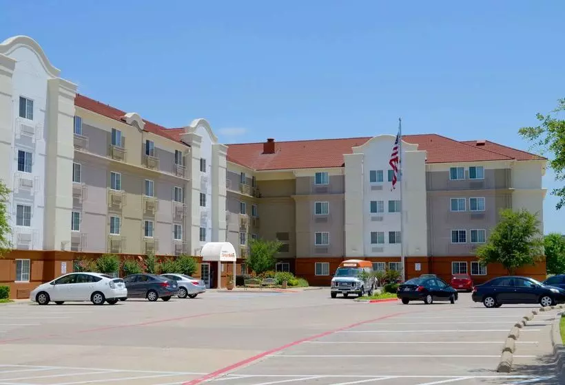 هتل Sonesta Simply Suites Dallas Las Colinas